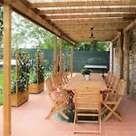 Semesterbostad Daussie By Interhome