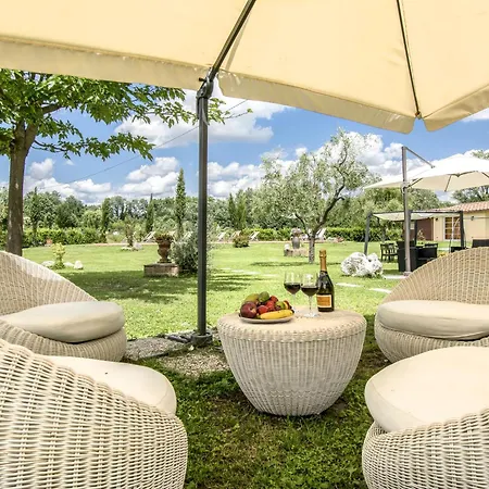 Daussie By Interhome * Castelvecchio (Pisa)