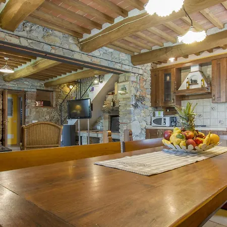 Daussie By Interhome * Castelvecchio (Pisa)