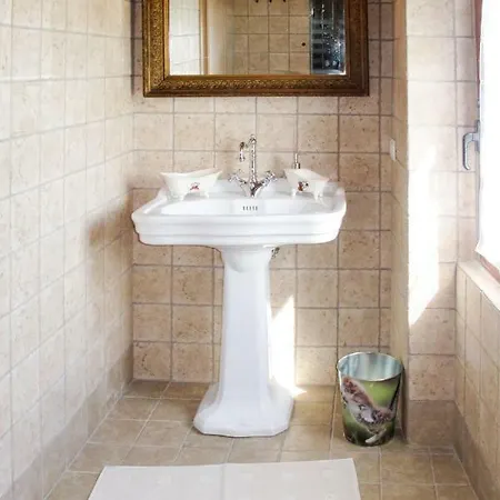 Daussie By Interhome * Castelvecchio (Pisa)